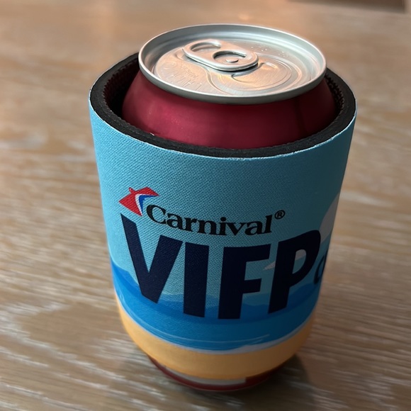 Carnival Cruise 🛳 VIFP Koozie Holder for 12 oz cans - Picture 3 of 5